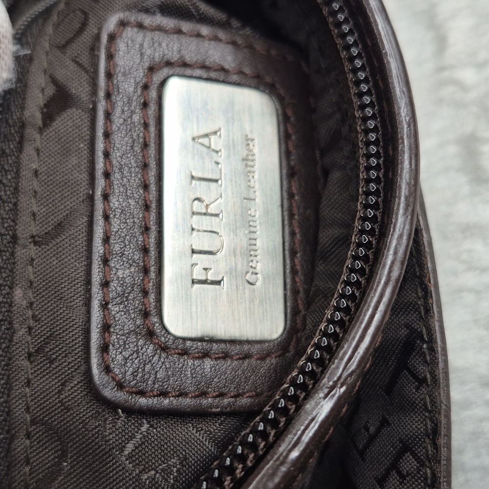 Furla Chocolate Brown Leather Shoulder Handbag - Picture 7 of 17